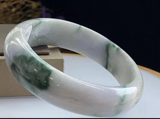 Green Jade Bangle